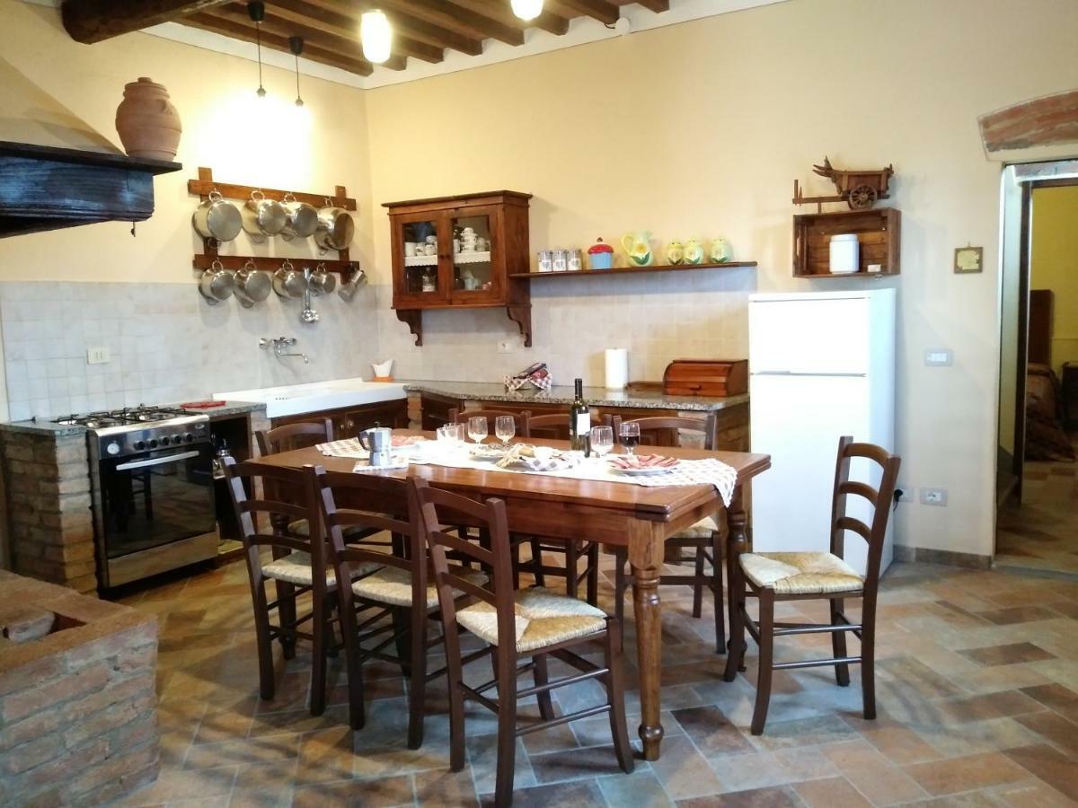 Podere Il Leccione Palaia Εξωτερικό φωτογραφία
