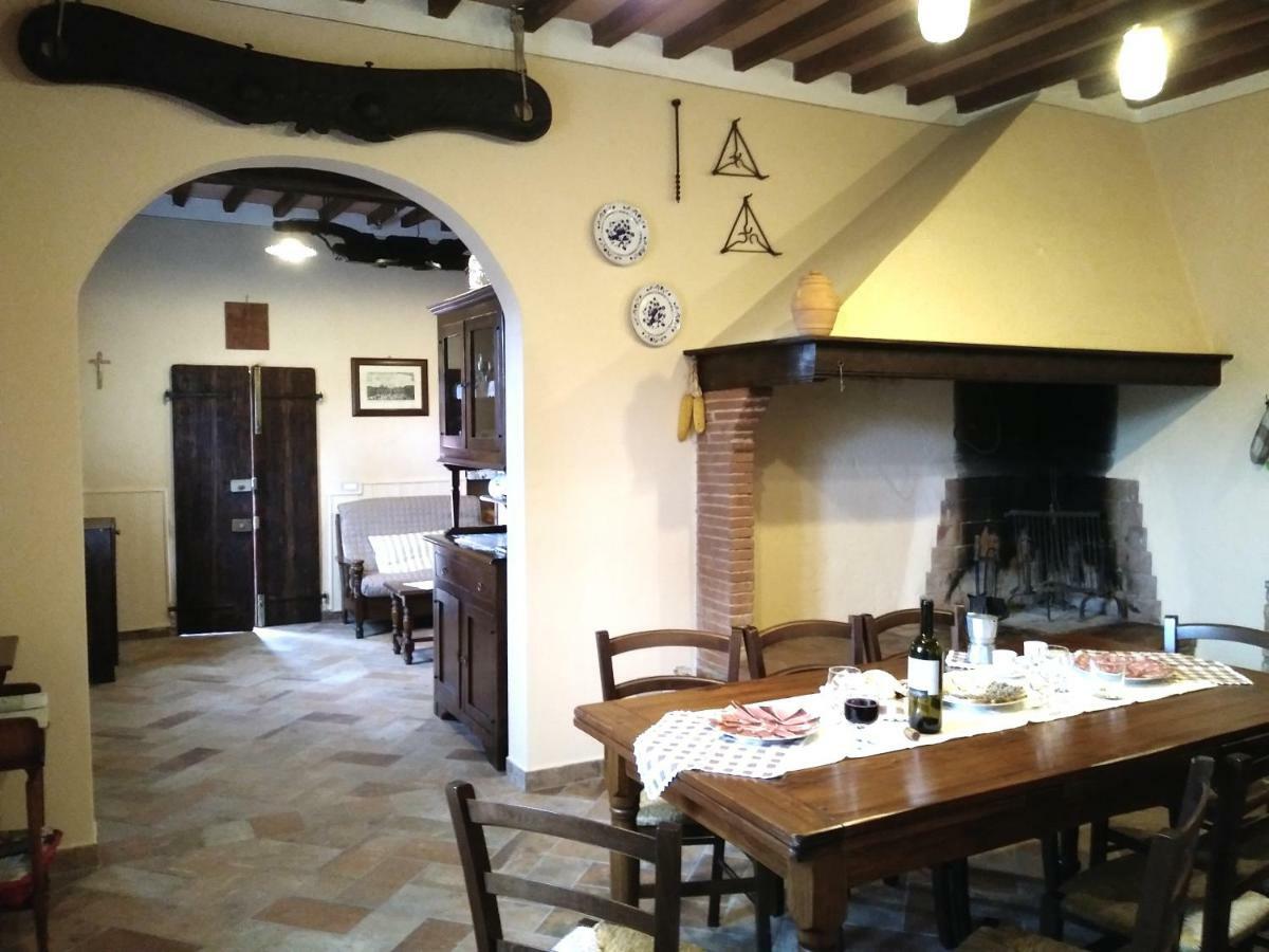 Podere Il Leccione Palaia Εξωτερικό φωτογραφία